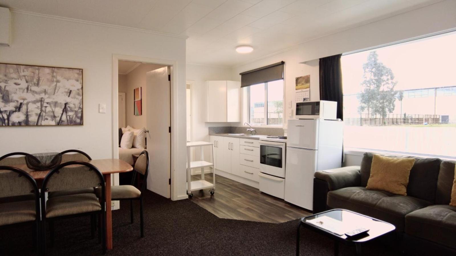 554 Moana Court Motel Інверкаргілл Екстер'єр фото