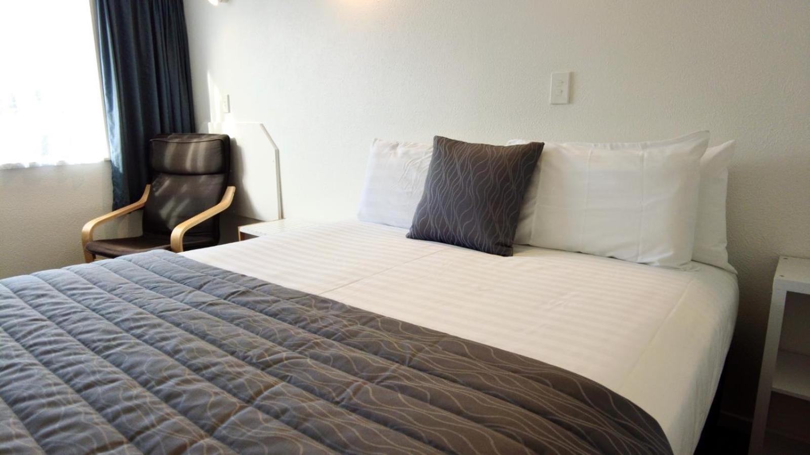 554 Moana Court Motel Інверкаргілл Екстер'єр фото