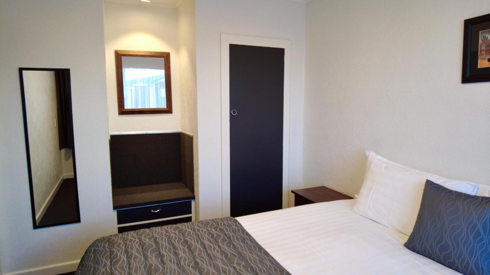 554 Moana Court Motel Інверкаргілл Екстер'єр фото